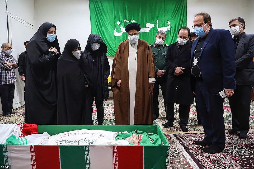伊朗核科学家暗杀计划曝光：12个专业杀手，医院断电没法拯救（组图） - 15