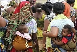 揭露非洲最残酷一幕：婴儿工厂屡禁不止，女性被侵犯产子（组图） - 4