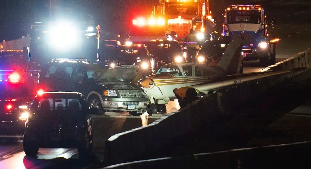 恐怖视频！ 飞机迫降高速公路，与SUV猛烈相撞，女司机吓惨（视频/组图） - 3