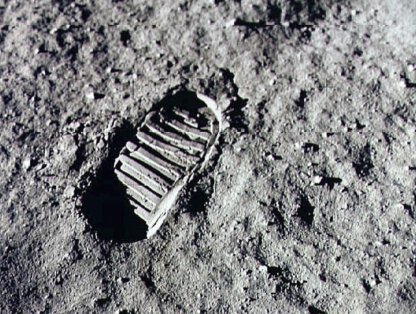1969年7月20日，美国宇航员尼尔·阿姆斯特朗（Neil Alden Armstrong）在月球表面留下了人类的第一个脚印。（Getty）