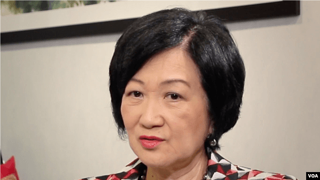 香港建制派领袖、原保安局长叶刘淑仪接受美国之音采访。(2019年10月10日）