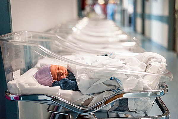 iStock-babies-newborn.jpg,0