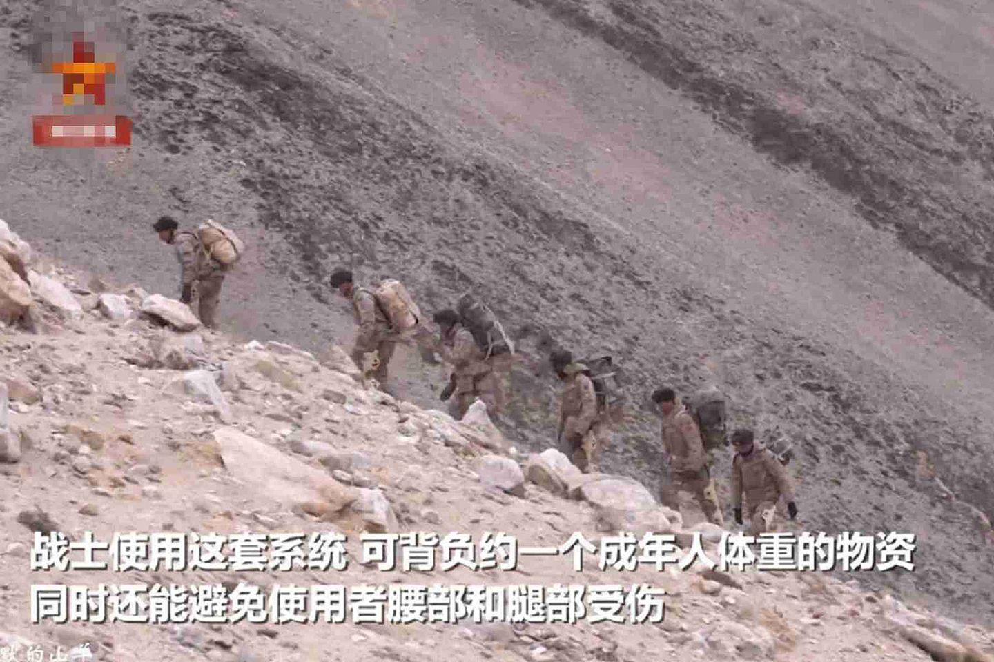 2020年11月，中国央视披露边境一线的解放军士兵画面。（中国央视军事频道截图）