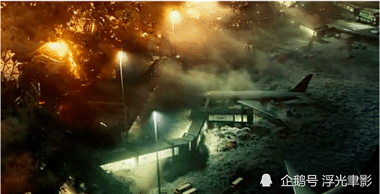 《拆弹专家2》口碑爆燃，票房破亿！爆炸场面全面升级，被誉为“十年内最佳港片” （视频/组图） - 3