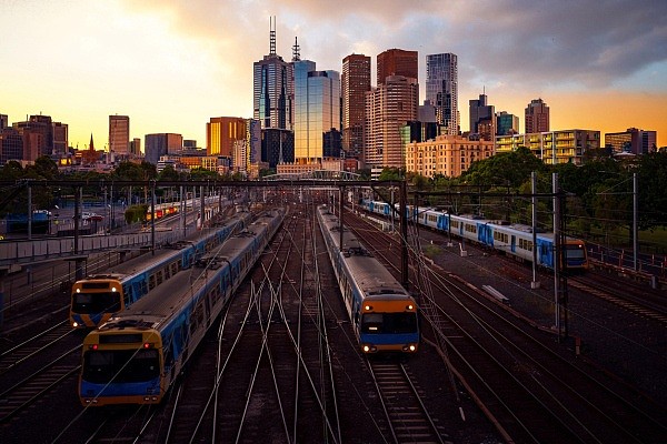 iStock-trains.jpg,0