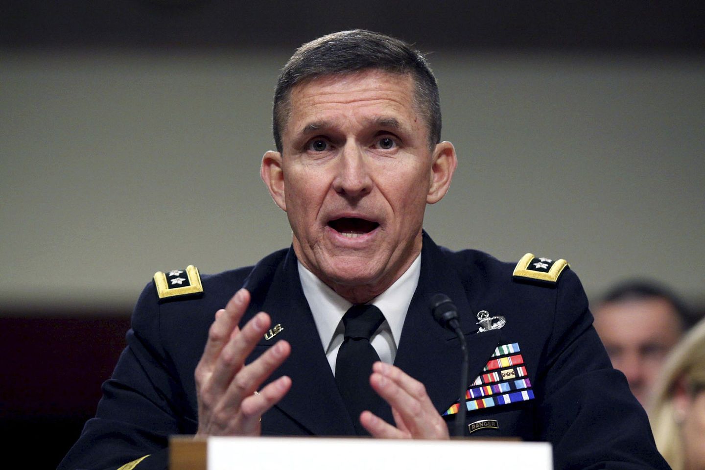 2014年2月，时任国防情报局局长弗林在华盛顿的国会山作证。（AP）