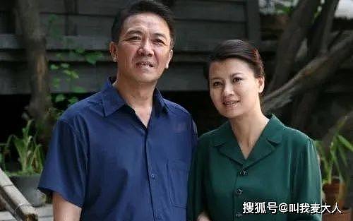 他是姜文同学，三婚娶马蓉闺蜜被转移财产，今59岁现状很唏嘘（组图） - 7