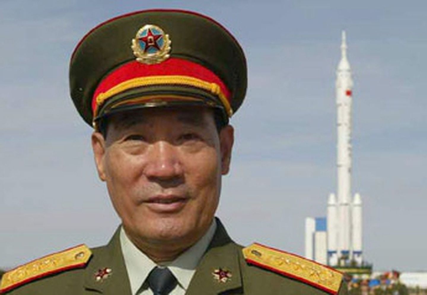 李磊的父亲李继耐曾是载人航天工程总指挥。（中新社）