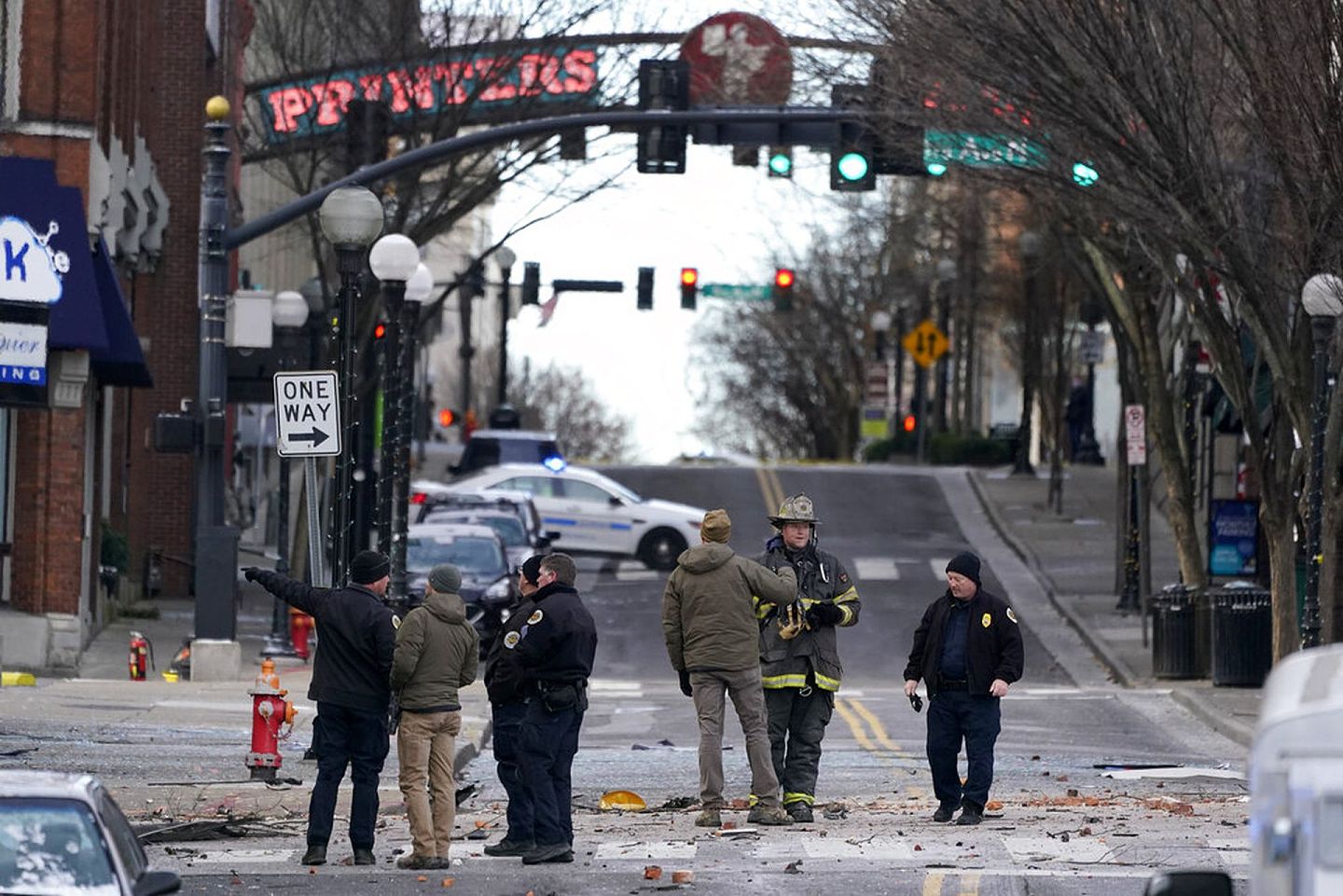 美国田纳西州爆炸案：12月25日早上，警方展开爆炸案的调查，相信是有人故意犯案（AP）