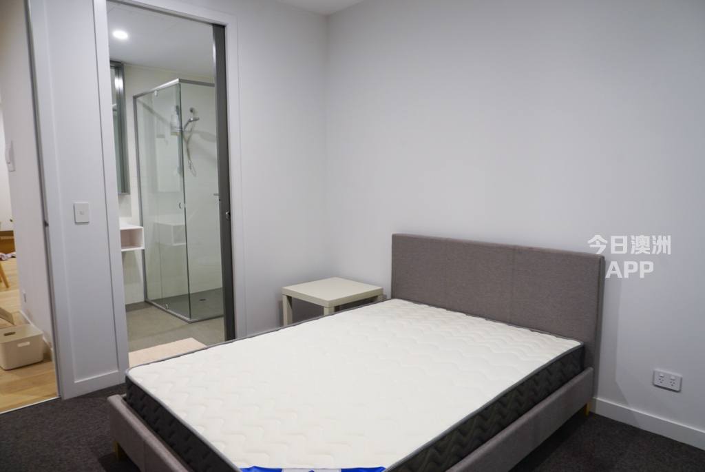 今日珀斯Parkville CBD墨大附近公寓 master room包bill包车位 Parkville CBD墨大附近公寓 master room包bill包车位