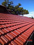  瓦片清洗喷漆处理屋顶漏水