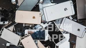  9年老店 专业维修 销售手机 电脑 手机碎屏 华为 苹果 vivo oppo 小米等