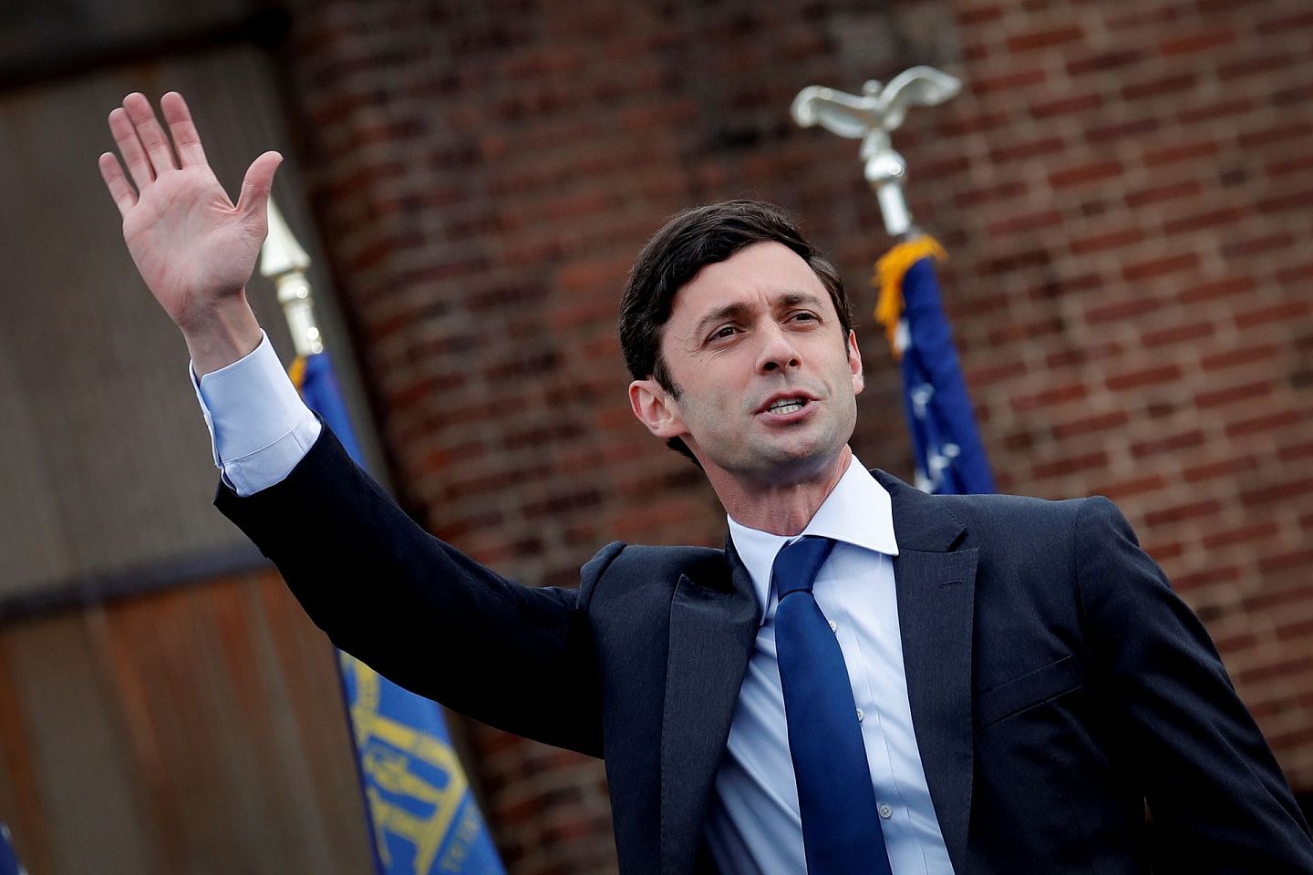 2020年12月15日，美国联邦参议院乔治亚州民主党候选人奥索夫于亚特兰大出席竞选集会。（Reuters）