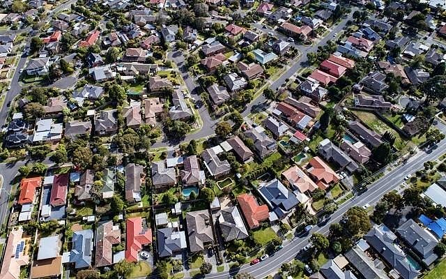 Falling-house-prices-Australia-Melbourne-Sydney-property-boom-market-640x400.jpg,0