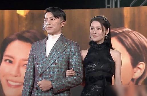 TVB颁奖礼艺人戴透明口罩，陈豪唯一戴医用口罩，为妻儿做足防疫（组图） - 7
