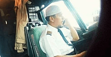 印尼客机坠毁事故机长当天非常匆促地出门（图）