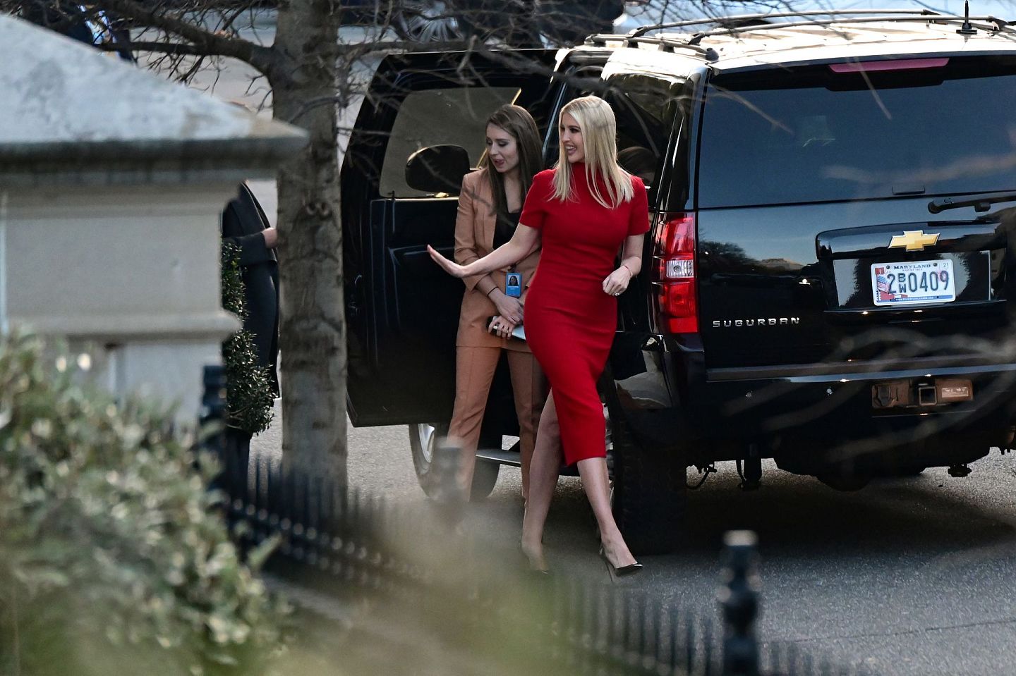 2021年1月14日，美国白宫内工作人员开始搬家，特朗普的女儿、白宫顾问伊万卡离开白宫西翼。（Reuters）