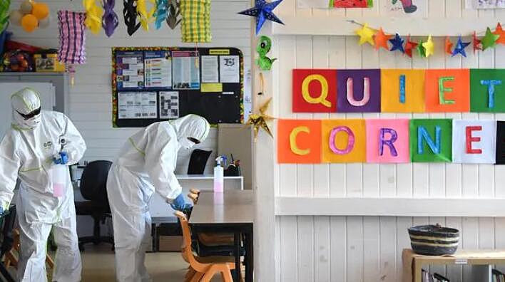 为迎接新学期，悉尼公校开展全面清洁消毒工作！曾作为临时病毒检测点（组图） - 2