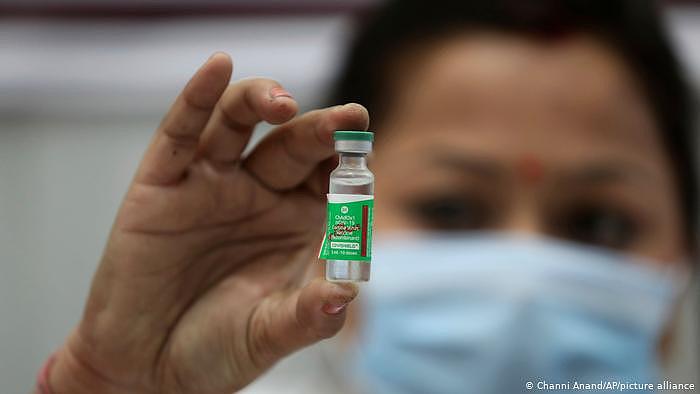 Indien Impfstoff-Lieferung an Bhutan und Malediven