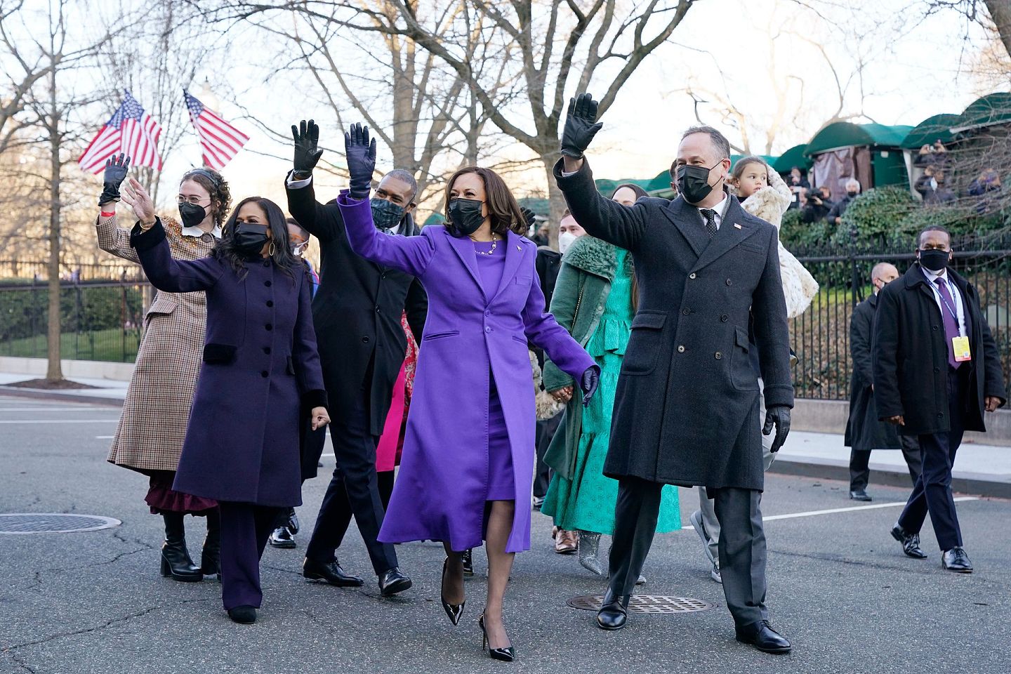 2021年1月20日，卡玛拉·哈里斯宣誓就任美国第46任副总统。(美联社）