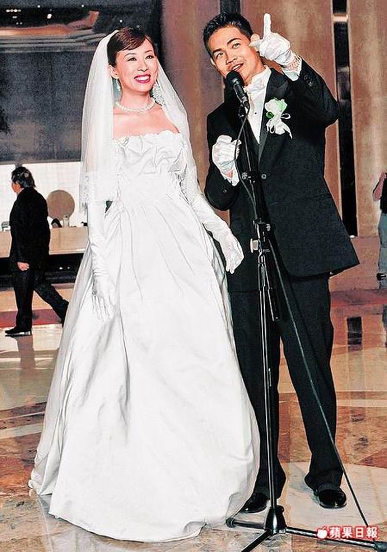 连胜武（右）和路永佳结婚11年。 资料照片