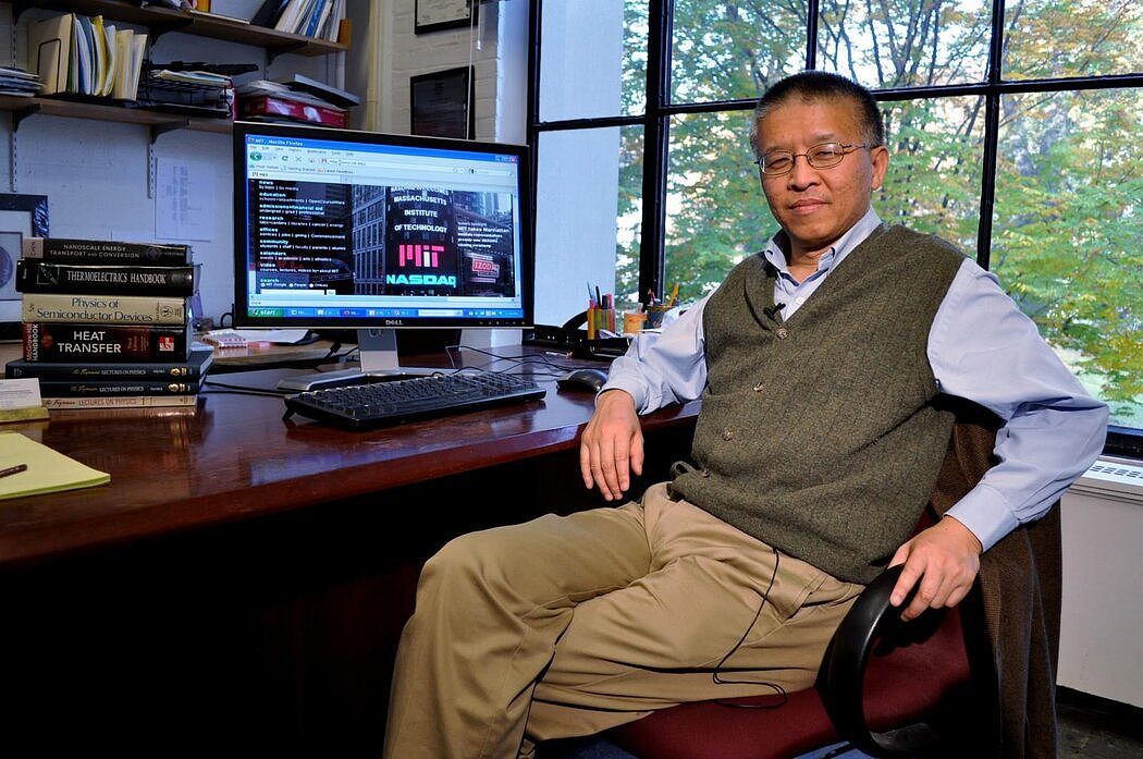 麻省理工学院机械工程教授陈刚因涉嫌为获取美国联邦资金而隐瞒与中国政府机构的联系被捕。