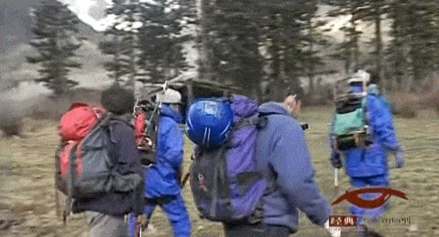 中国登山队17人遭雪崩遇难，他用23年只为找齐遗体（组图） - 11