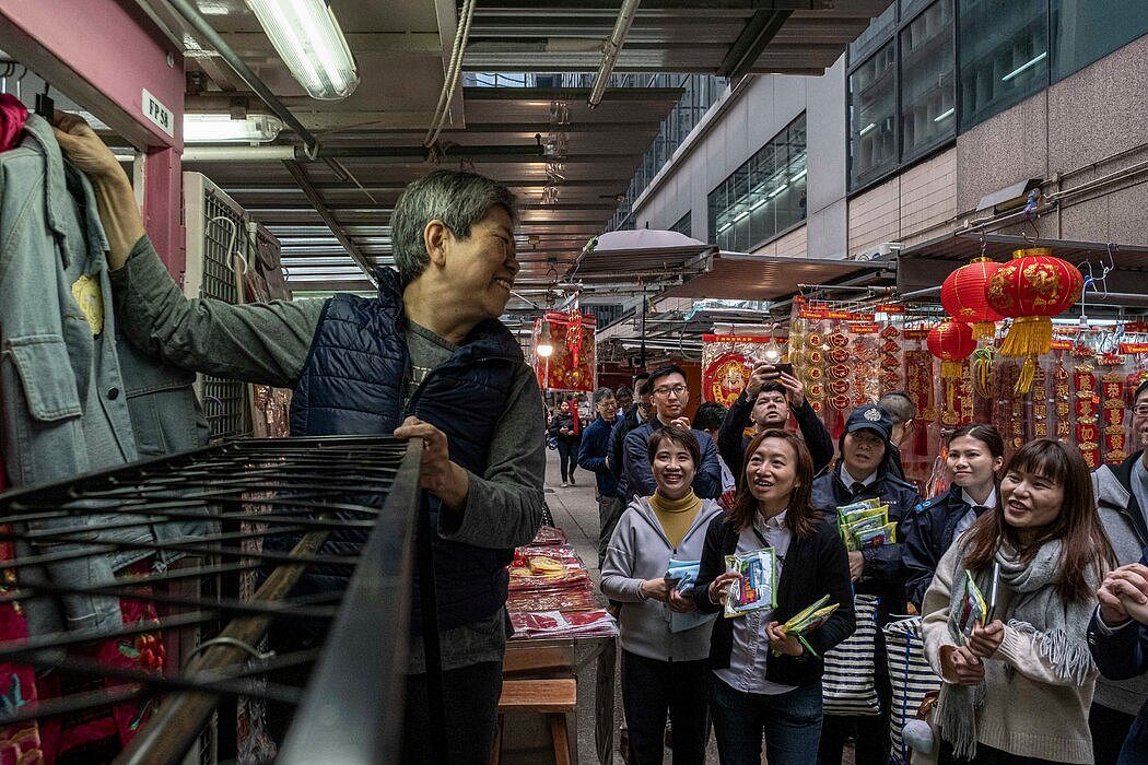 邱汶珊去年在香港一个市场的农历新年活动中，数天后，该市首次出现新冠病毒感染病例。
