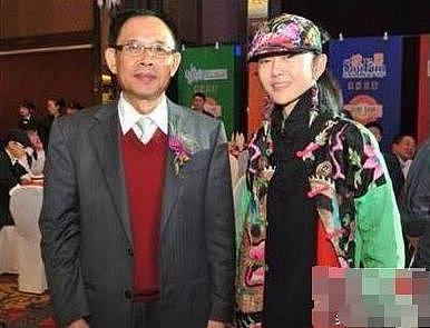 62岁杨丽萍春晚节目被毙！本人发文透露遗憾，准备的表演服装曝光太震撼 （组图） - 22