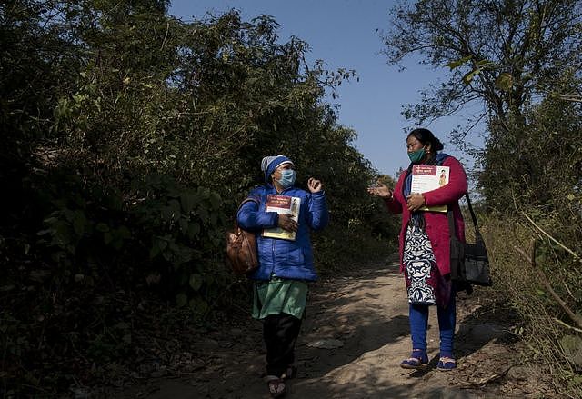 Health activists Seema Pal and Rama Negi