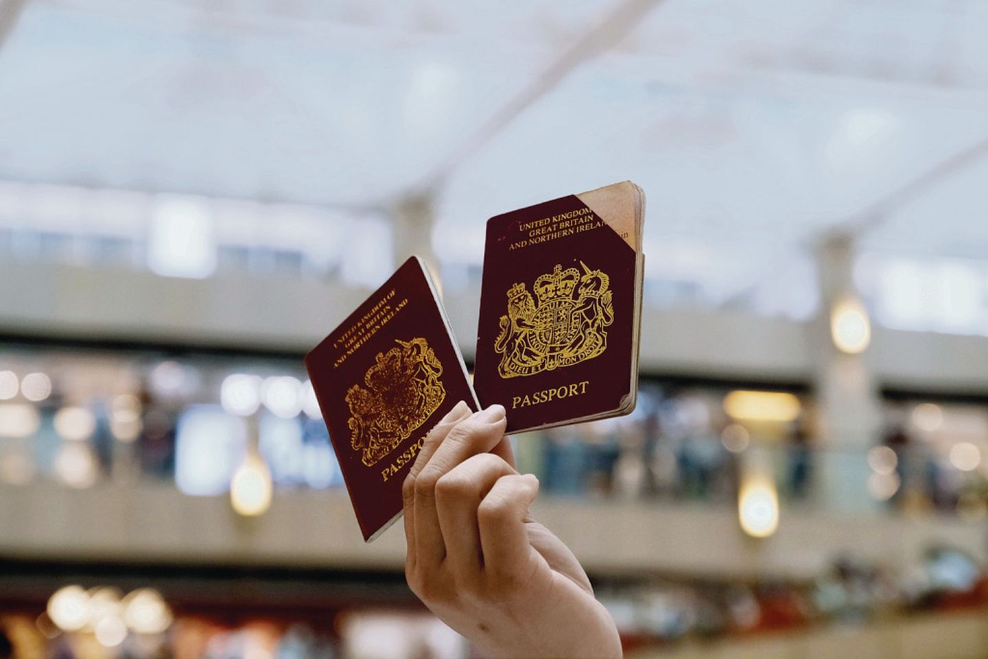 英国针对香港人的BNO签证通道于2021年1月31日开启，引发北京强烈反弹。（多维新闻）