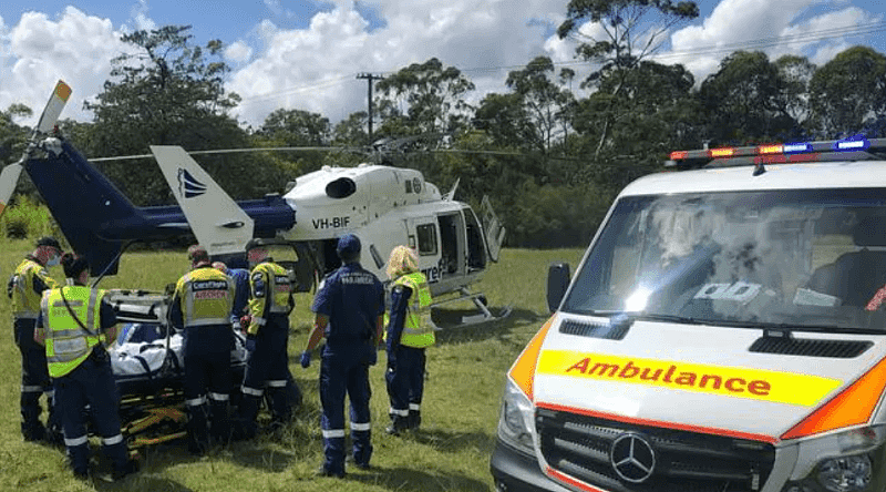 悉尼北区发生车祸！一人全身多处骨折，救援直升机紧急出动（组图） - 4