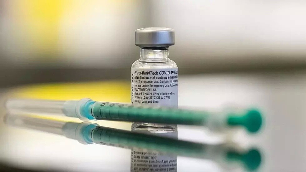 关于疫苗的报道图片