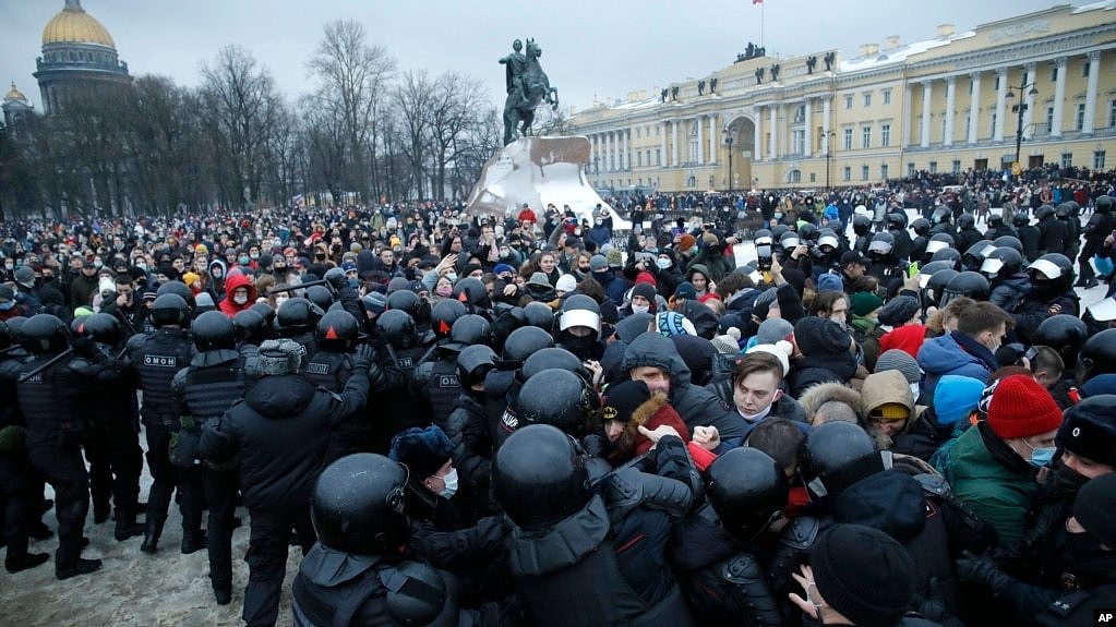 资料照片：俄罗斯民众抗议囚禁纳瓦尔尼的示威游行。（2021年1月23号）