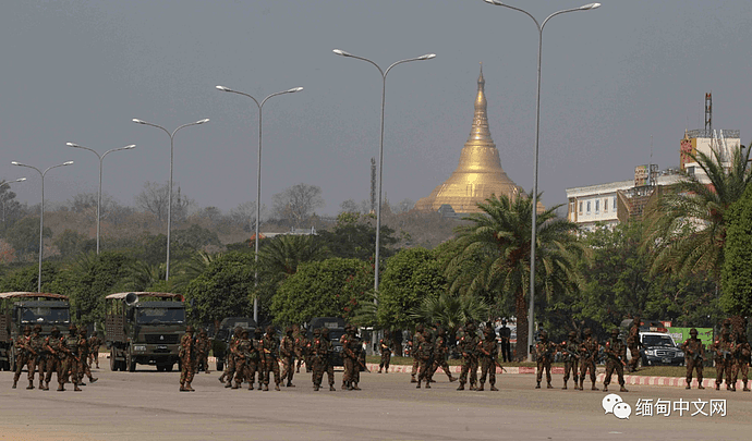 缅甸爆发全国性超大规模示威活动，数百万人走上街头！多地军警已出动（组图） - 18