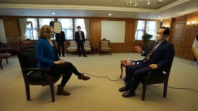 韩国总理郑世均说，3月将放宽社会疏离措施。