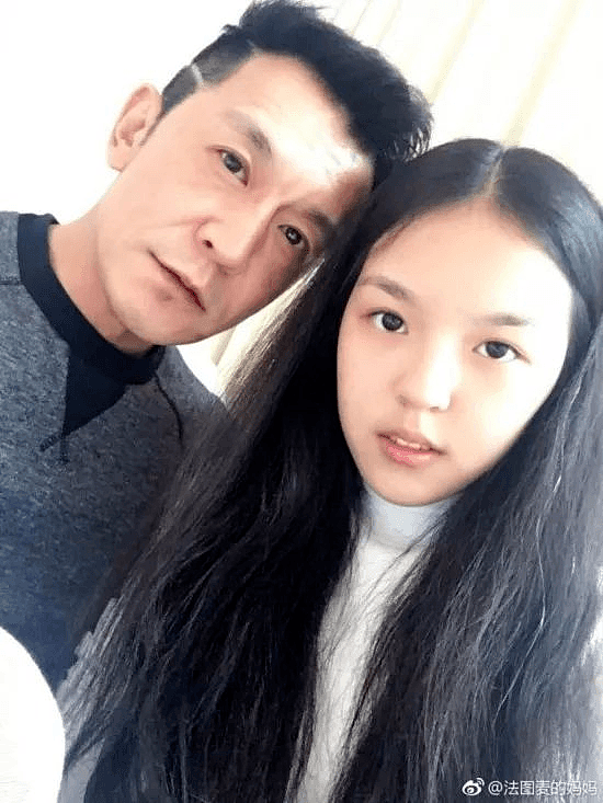 李咏去世2年后，妻女生活近况曝光：传闻中的2亿遗产，比不上这笔财富（组图） - 11