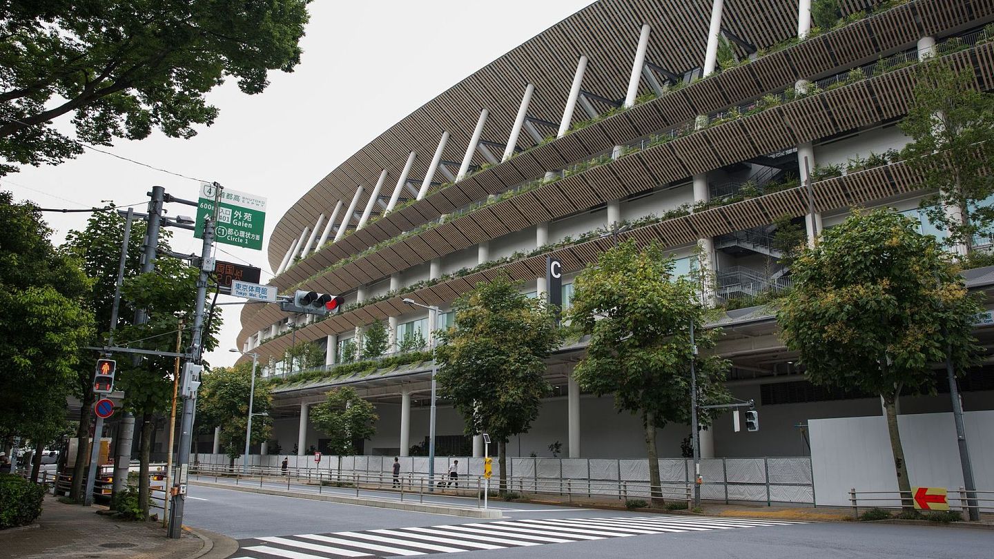 2020年7月21日，位于东京霞丘的新国立竞技场。国立竞技场是为迎接东京奥运会而重新建造的，将成为东京奥运会主场馆。（Getty）