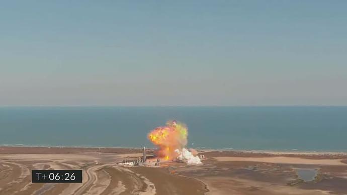 SpaceX SN10成功着陆后爆炸，或因燃料泄漏所致（视频/组图） - 24