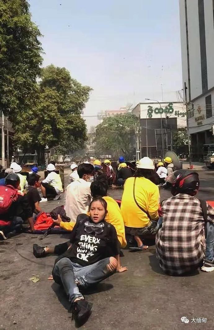血腥镇压！缅甸67名示威者惨死，一名19岁华裔女孩被军警枪杀（视频/组图） - 11