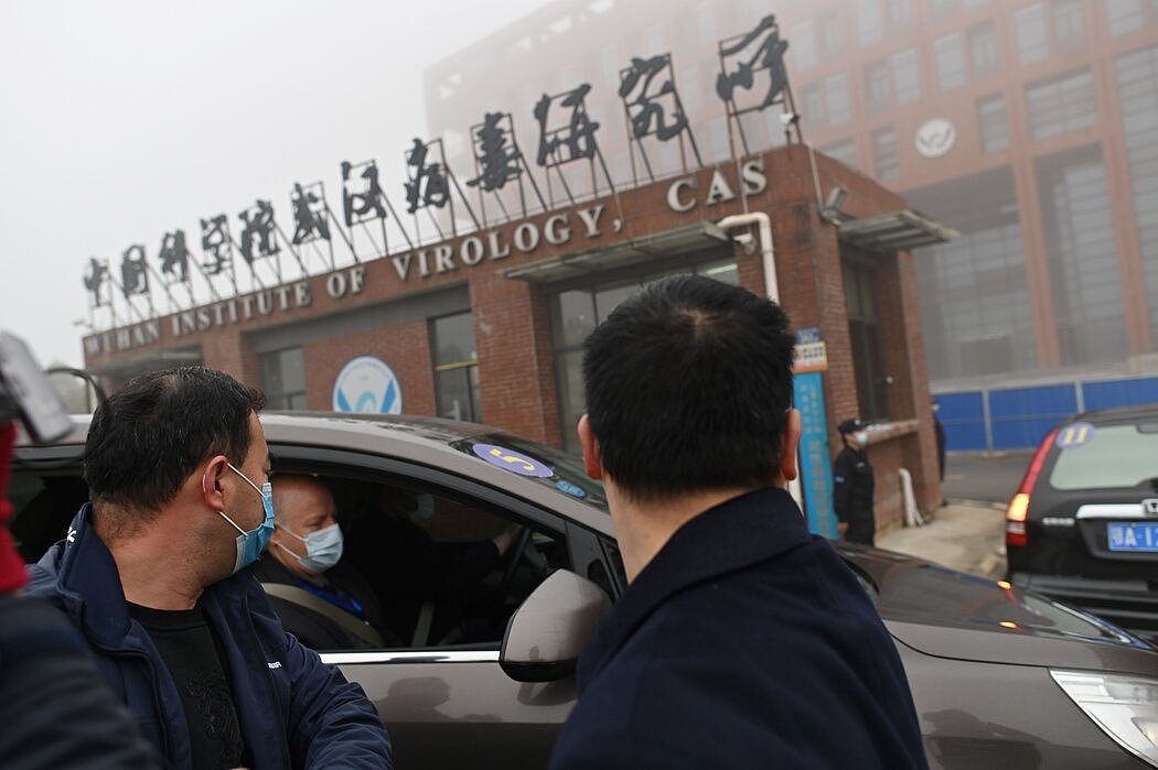 世界卫生组织调查新冠病毒起源的小组成员于上月抵达武汉病毒研究所。