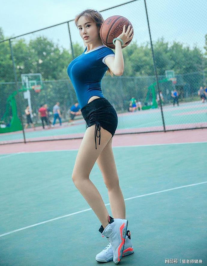 【美女】E罩杯北京篮球宝贝，汗水浇灌的身材火辣抢眼，简直是性感尤物（组图） - 1