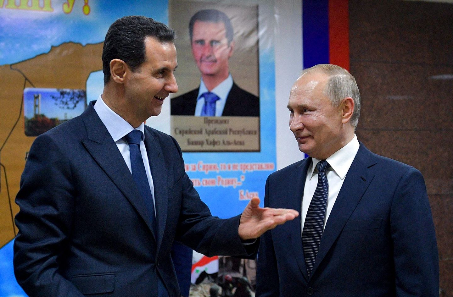 2020年1月7日，阿萨德（左）与俄罗斯总统普京（Vladimir Putin）在叙利亚首都大马士革举行会晤。（AP）