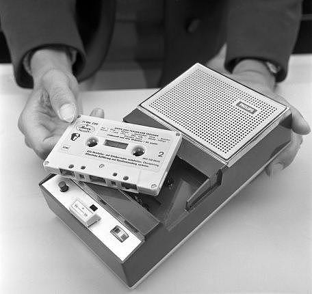 盒式磁带和CD发明人奥腾斯去世，享年94岁（图） - 2