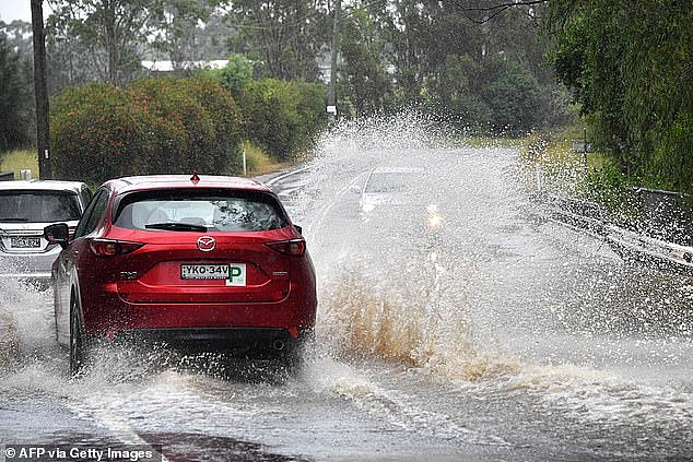洪水逼近悉尼，部分居民被要求撤离！西北区设疏散中心（视频/组图） - 7