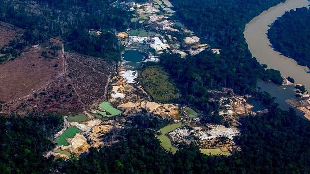 巴西亚马逊地区的埃斯佩兰萨4号金矿营地位于Menkragnoti 原住民领地附近