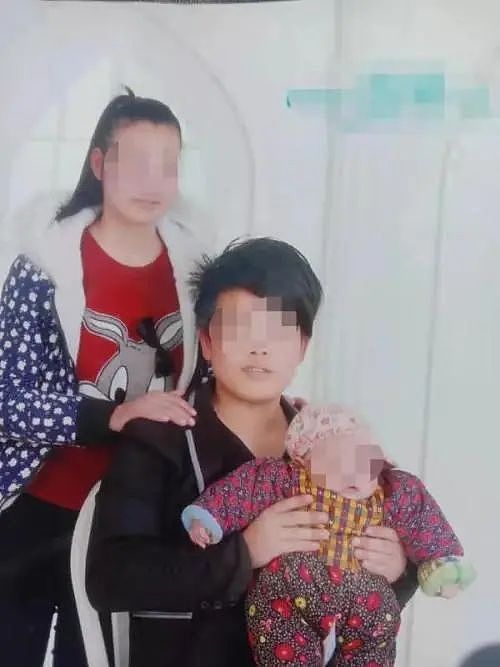 中国男子回家后看见好友只穿内裤，老婆躺床上！一怒之下举起斧头…（组图） - 5