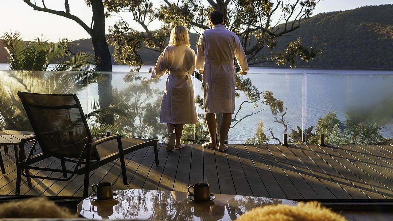 You can enjoy a relaxing experience at Marramarra Lodge, Berowra Waters.