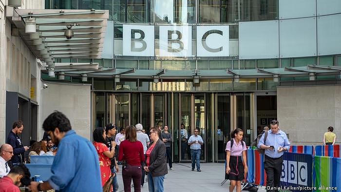 UK I Hauptsitz der BBC in London