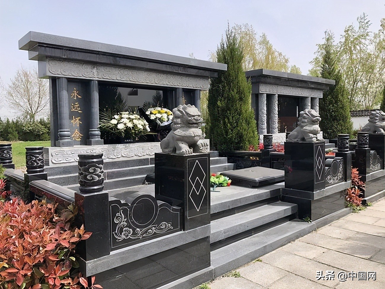 一座坟32万！安徽公益墓非法经营10年 村民“死不起”